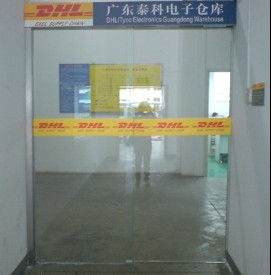 紅外線自動門.jpg 紅外線自動門.jpg